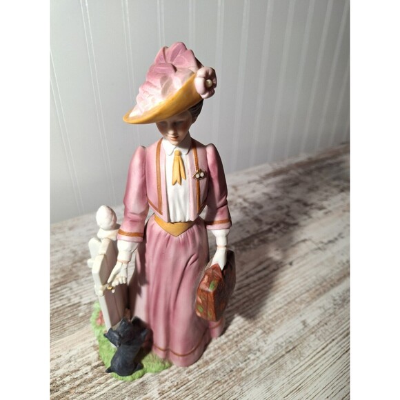 Vintage 1983 Avon Mrs Albee Presidents Club Award Porcelain Figurine Scottie Dog - Picture 5 of 11